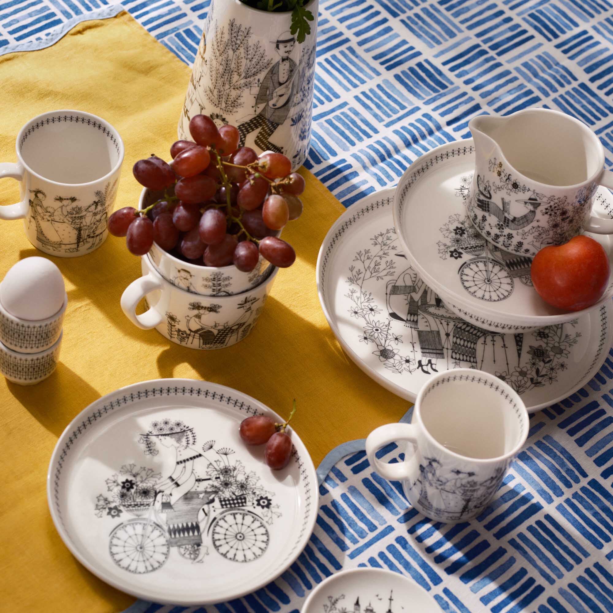 イッタラ　アラビア　大皿　35cm✖️31cm プレートiittala/Arabia|北欧食器のイッタラ&アラビア【公式通販】