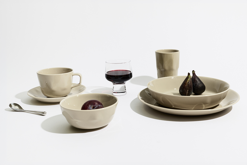 【IITTALA】9月2日(水)発売の新作－「ソラーレ」の新たなラインナップ