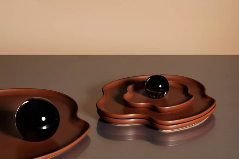 イッタラ ガラススフィア 5cm レッド